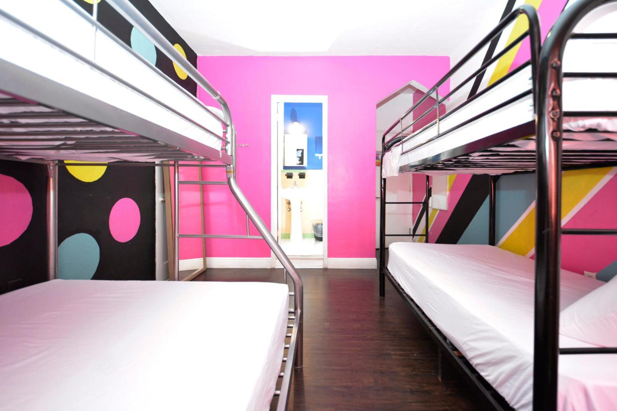South Beach Rooms And Hostel - Miami Beach — Photos 2
